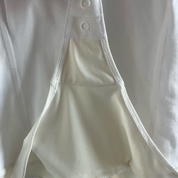 LULULEMON | Heavyweight Cotton Open Back T-Shirt Bodysuit in White | Size S - Picture 15 of 16